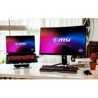Nên Mua Laptop Hay Máy Tính Để Bàn Để Học Tập Và Làm Việc?